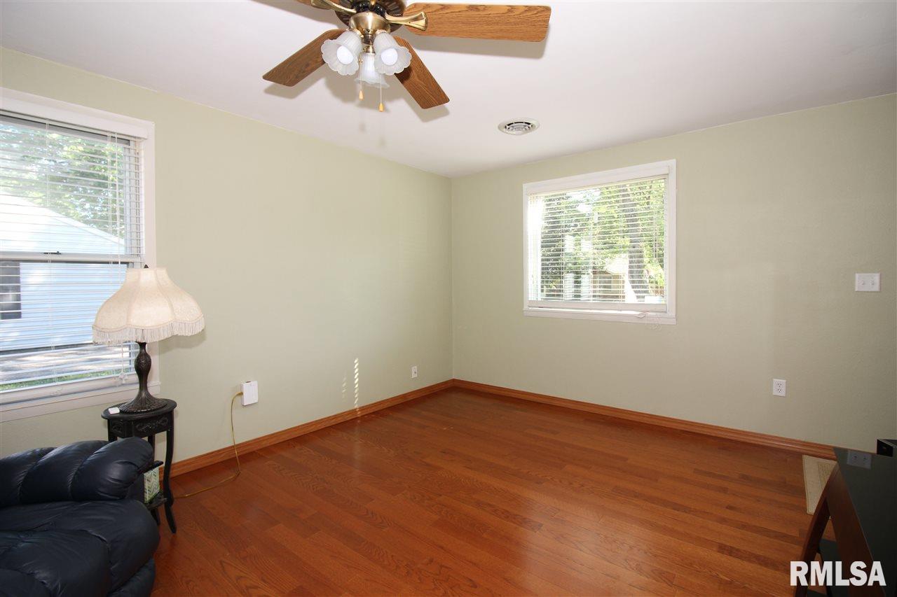 303 Grant Road Marquette Heights, IL 61554 - Photo 2 of 23 Gallery Image 2