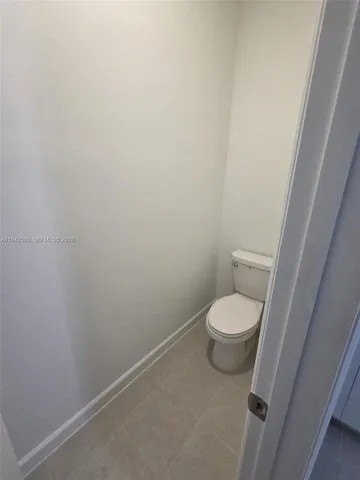 a view of walk in closet