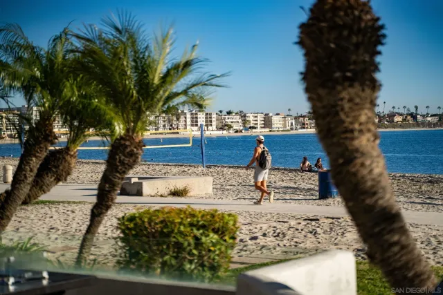 $3,220,000 | 1177 Pacific Beach Drive, Unit A, San Diego, CA 92109