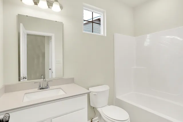 $278,100 | 1603 Clover Xing Drive, Greenfield, IN 46140