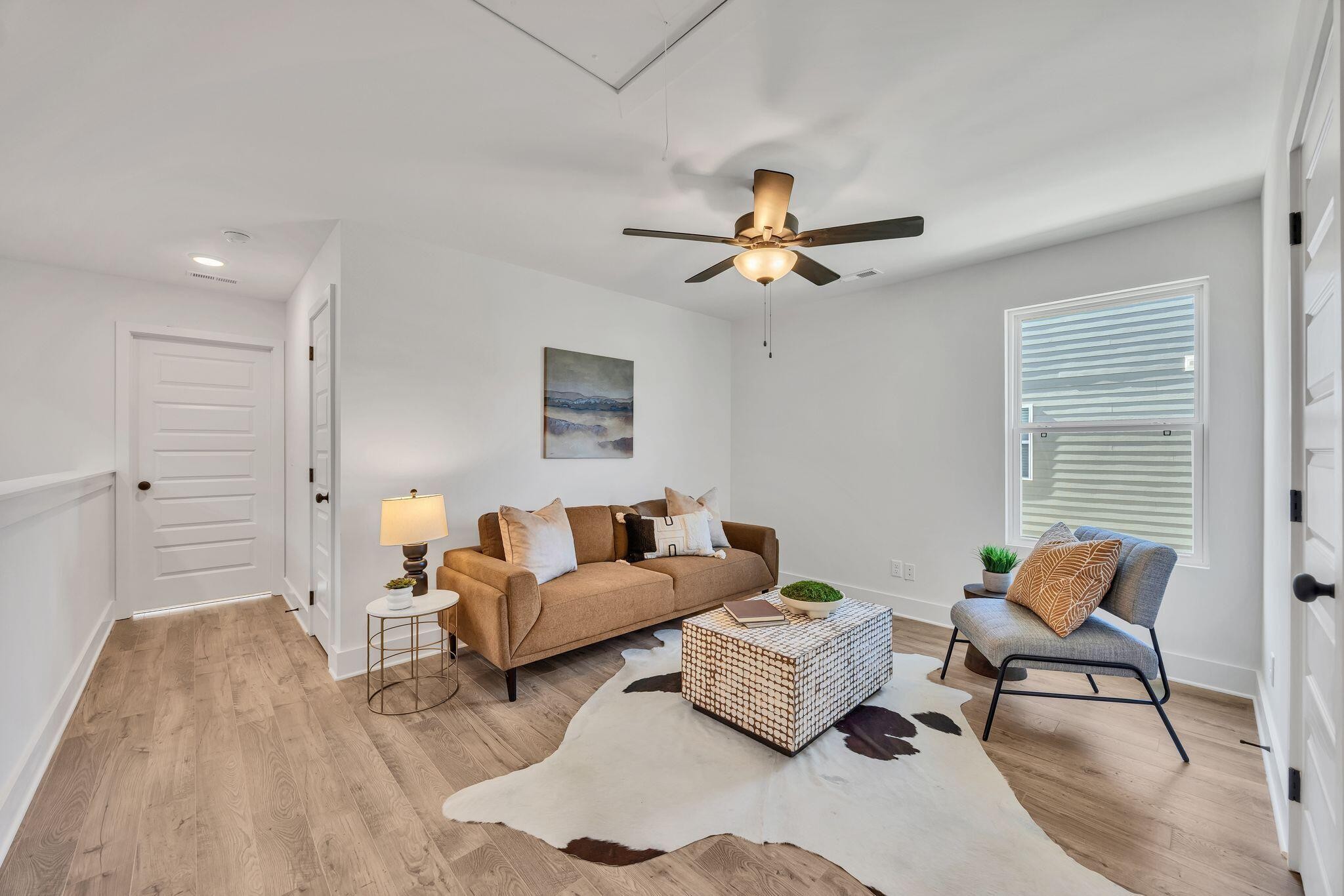 1809 Cotton Way Chattanooga, TN 37404 - Photo 15 of 27 a living room with furniture and a large window