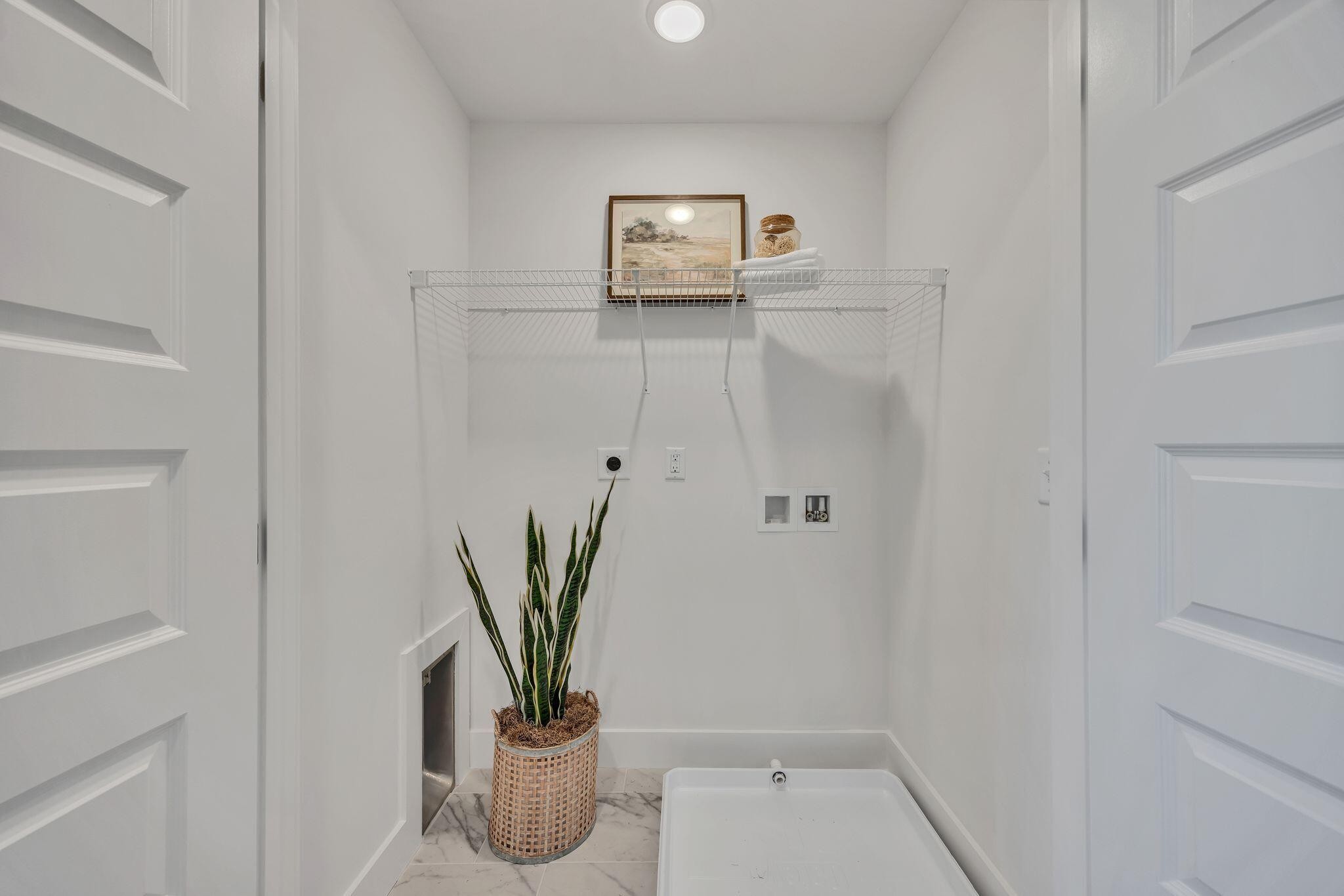 1809 Cotton Way Chattanooga, TN 37404 - Photo 22 of 27 a view of a potted plant in a bathroom