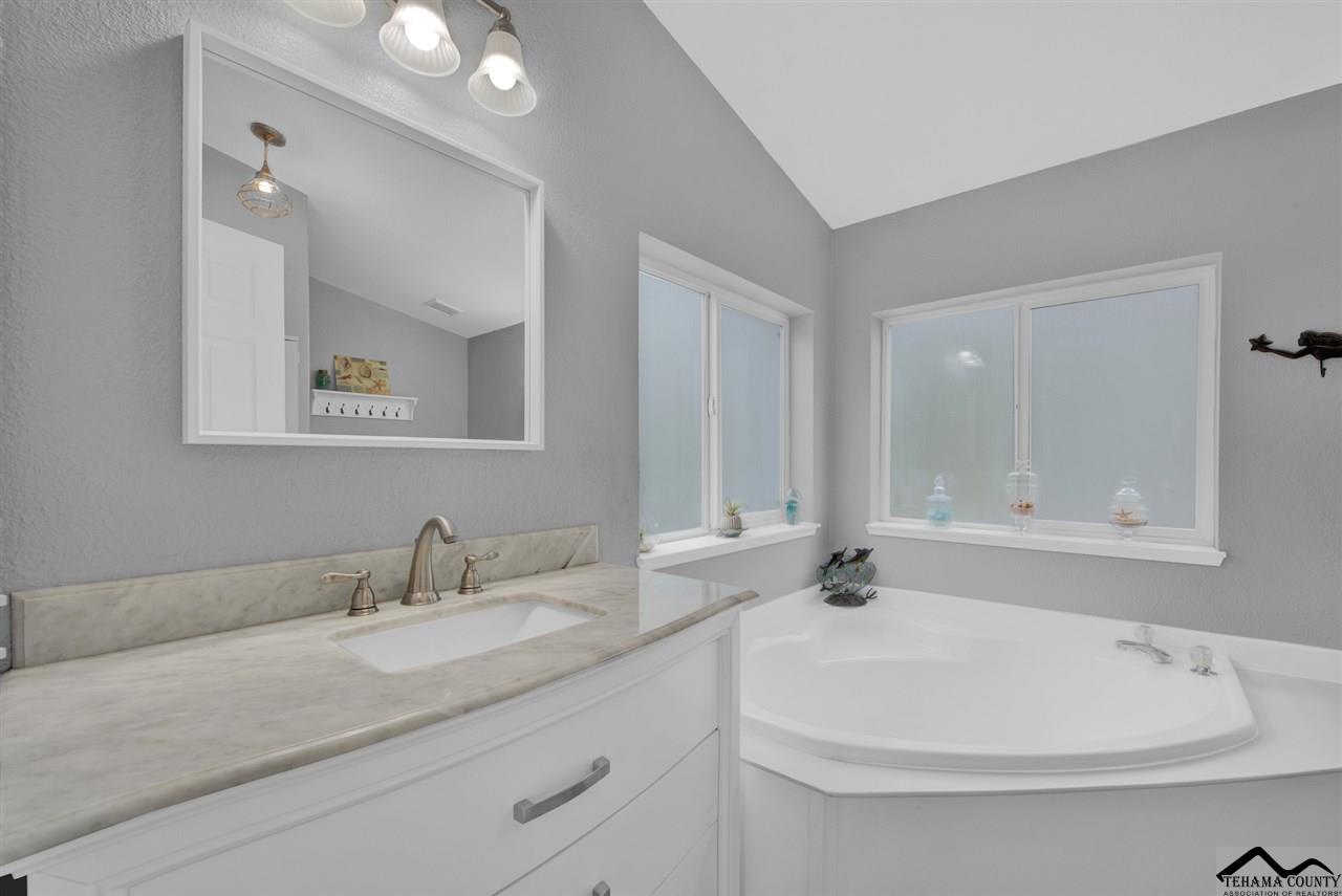 5460 Toomes Avenue Corning, CA 96021 - Photo 58 of 73
