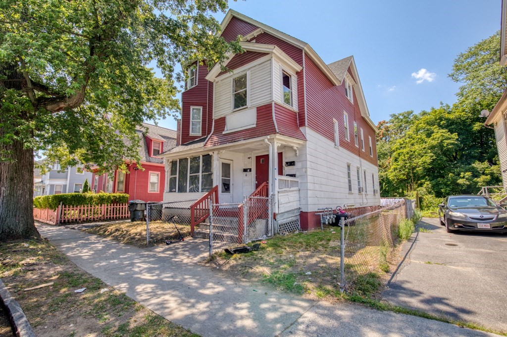 50 Dawes Street Springfield, MA 01109 - Photo 1 of 20 Gallery Image 1