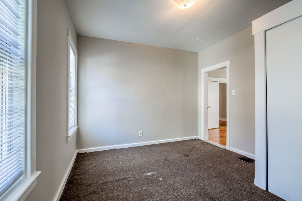 50 Dawes Street Springfield, MA 01109 - Photo 15 of 20 Gallery Image 15