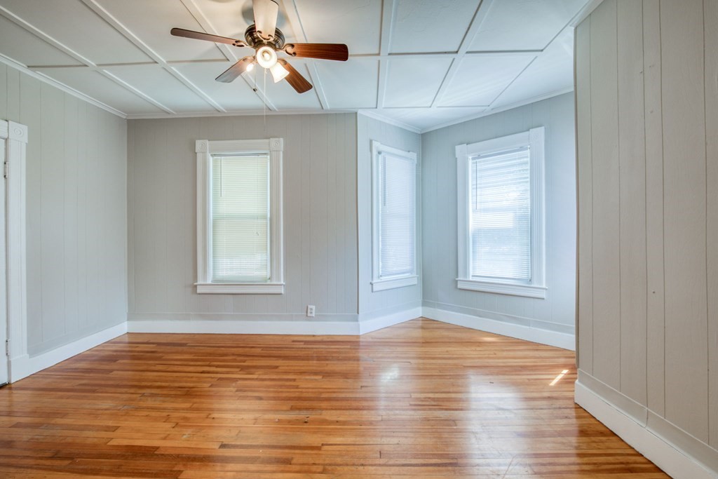 50 Dawes Street Springfield, MA 01109 - Photo 8 of 20 Gallery Image 8