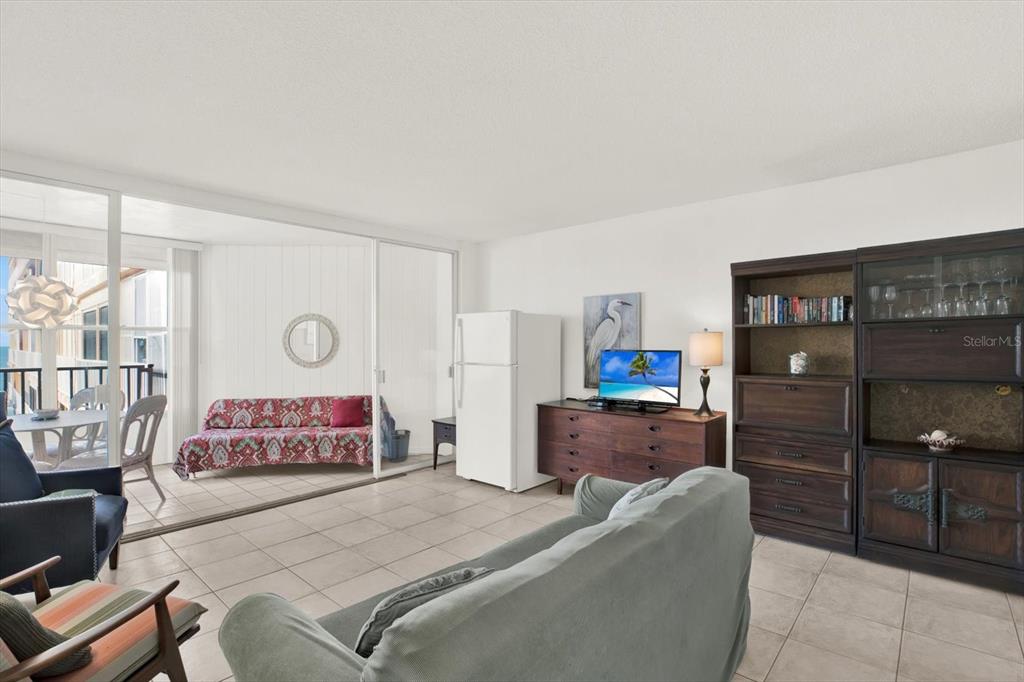 16400 Gulf Boulevard, Unit 310 Redington Beach, FL 33708 - Photo 3 of 23