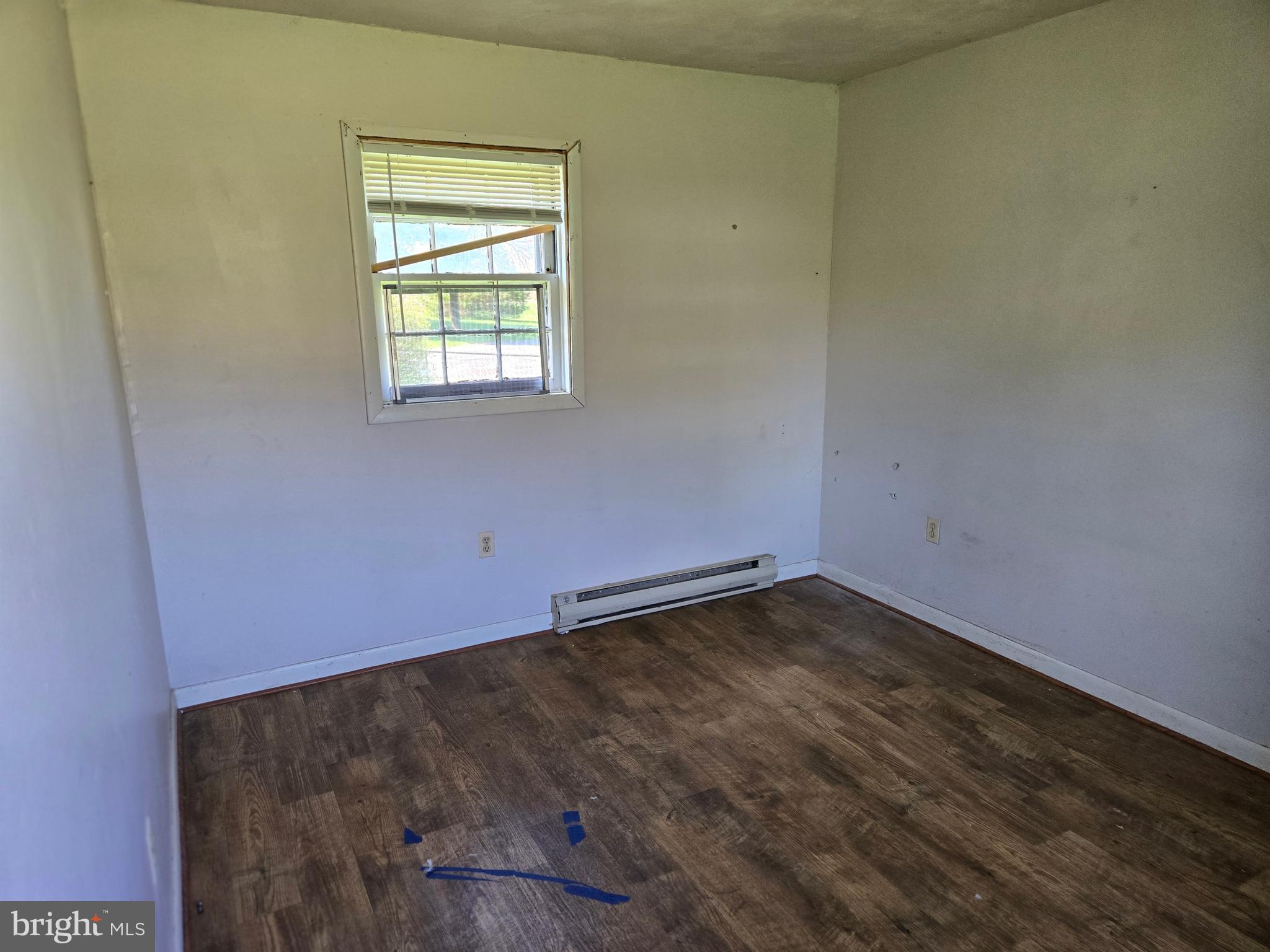 4222 R Upper Beckleysville Road Hampstead, MD 21074 - Photo 22 of 27 BEDROOM 6