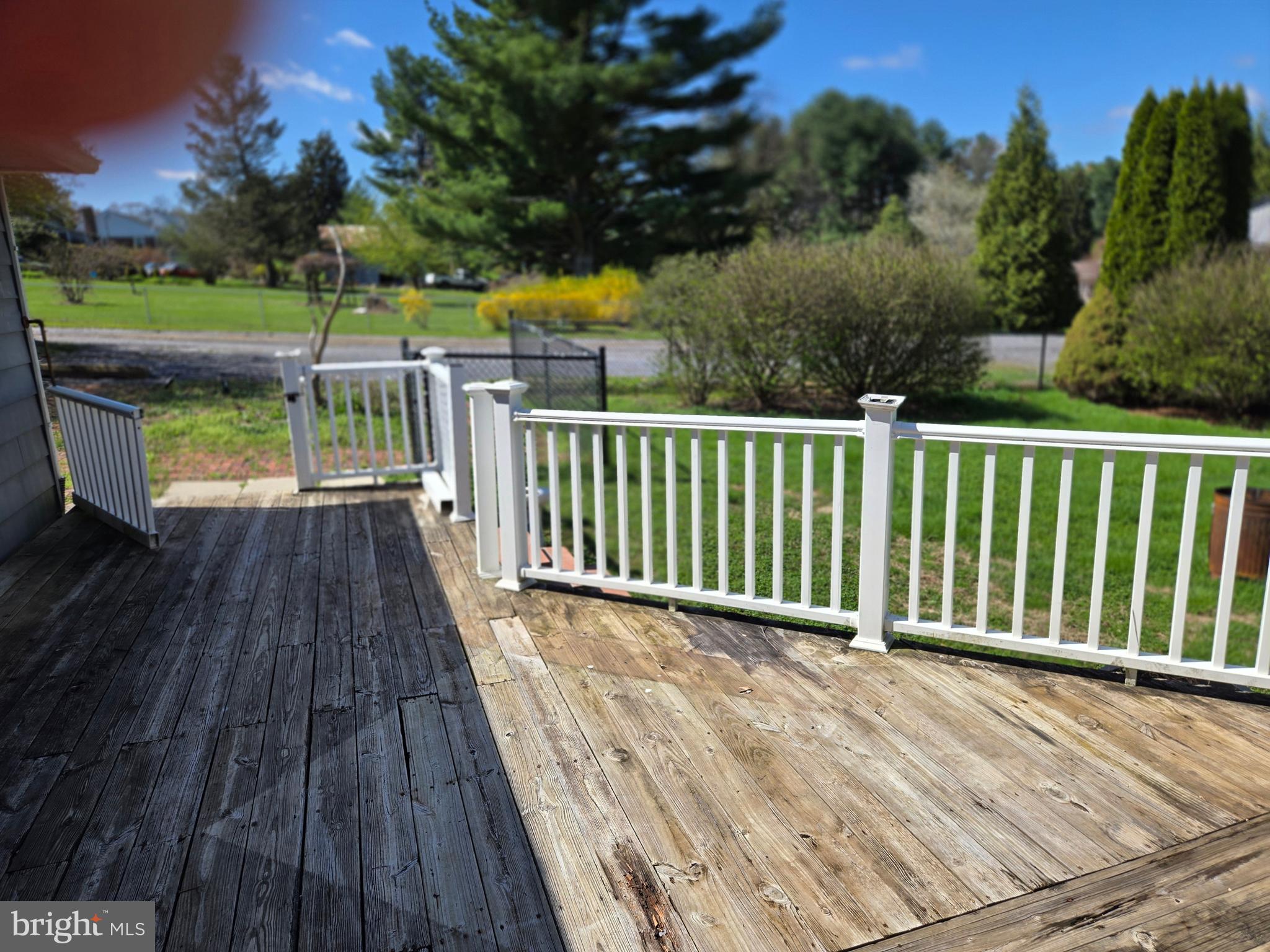 4222 R Upper Beckleysville Road Hampstead, MD 21074 - Photo 23 of 27 REAR PORCH