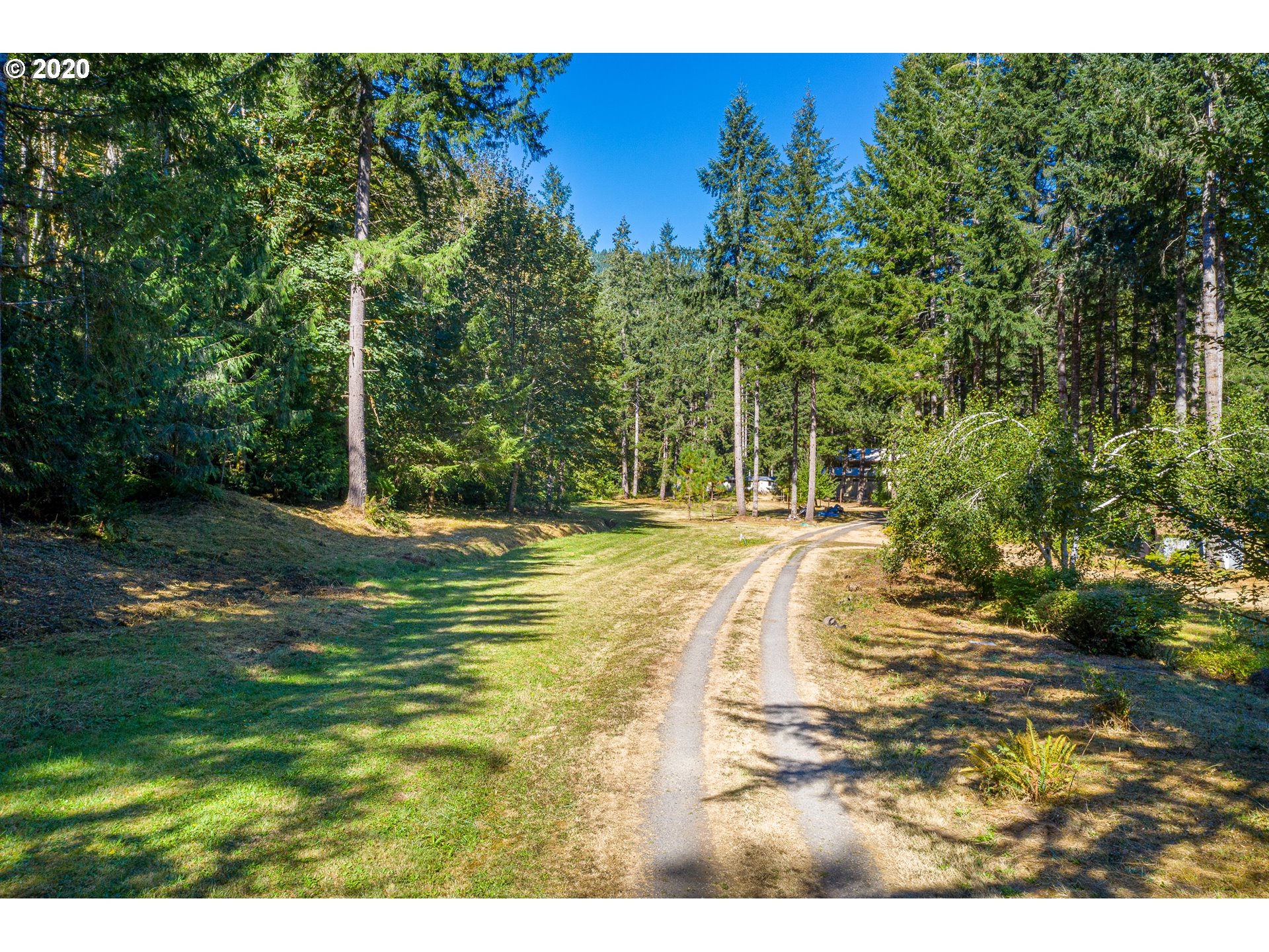 42328 Winberry Creek Road Fall Creek, OR 97438 - Photo 8 of 31