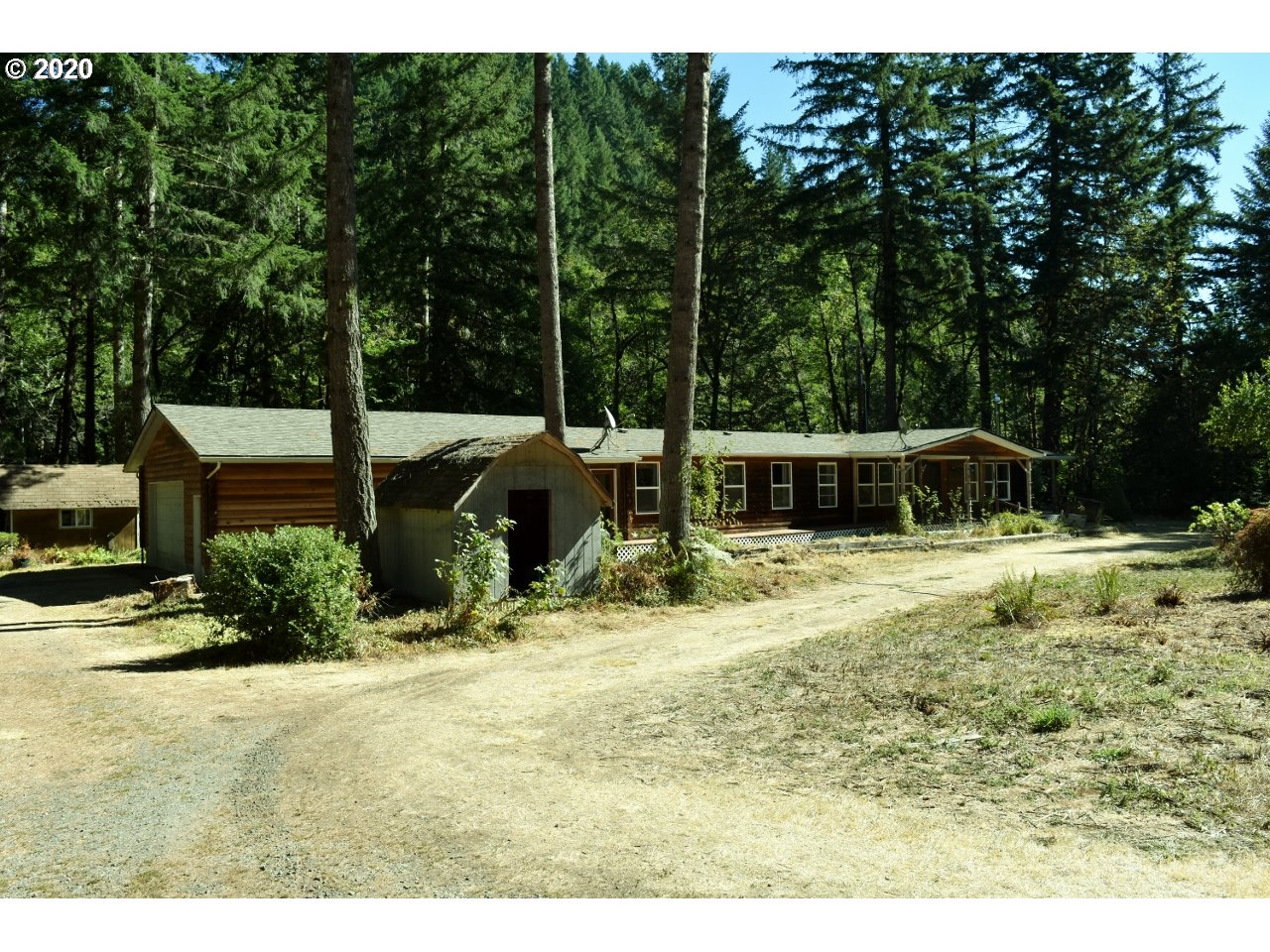 42328 Winberry Creek Road Fall Creek, OR 97438 - Photo 9 of 31