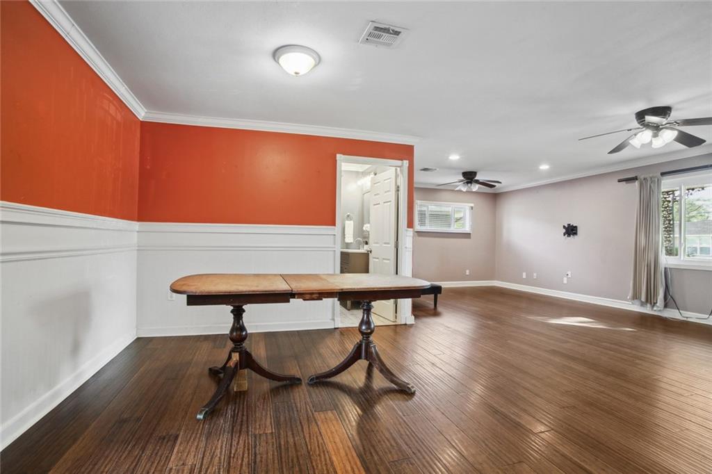 2413 Haring Road Metairie, LA 70001 - Photo 9 of 21 Gallery Image 9