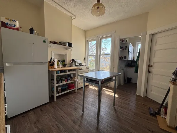 $4,200 | 38 Jefferson Street, Unit 3, Cambridge, MA 02141