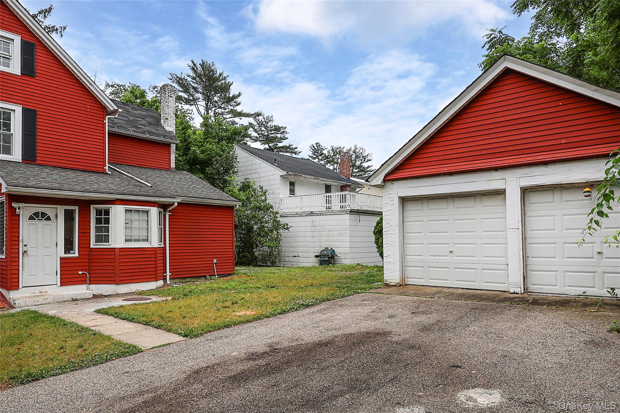 49 Red Ground Road Roslyn Heights, NY 11577 - Photo 31 of 36