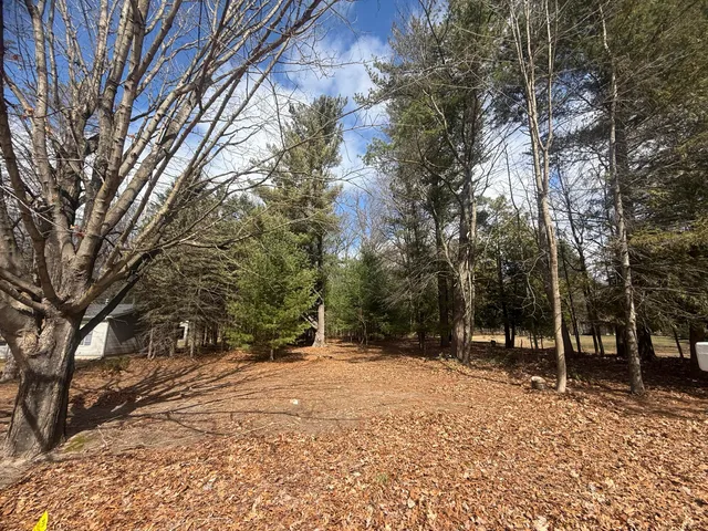 $185,000 | 1112 2nd Street, Pentwater, MI 49449