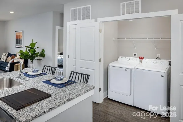 $1,481 | 225 Rhyne Road, Unit A1, Charlotte, NC 28214