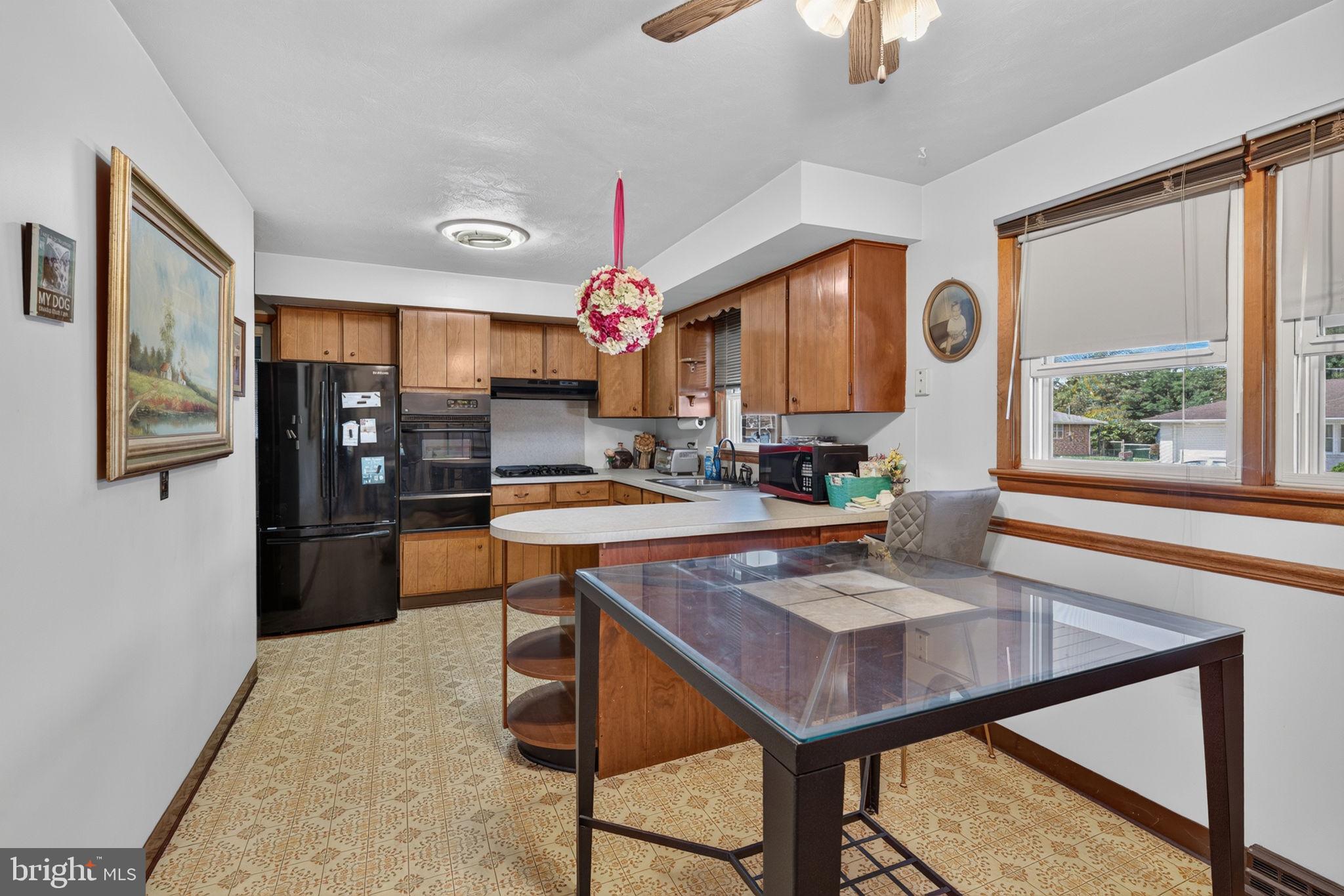 2329 Redwood Road York, PA 17408 - Photo 18 of 40 Gallery Image 18