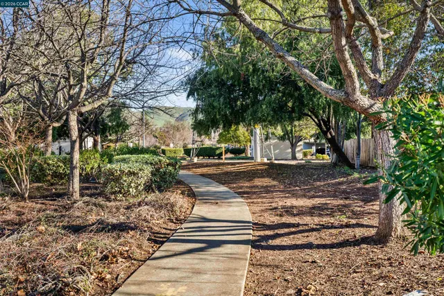 $645,000 | 1640 Allegro Avenue, Concord, CA 94521