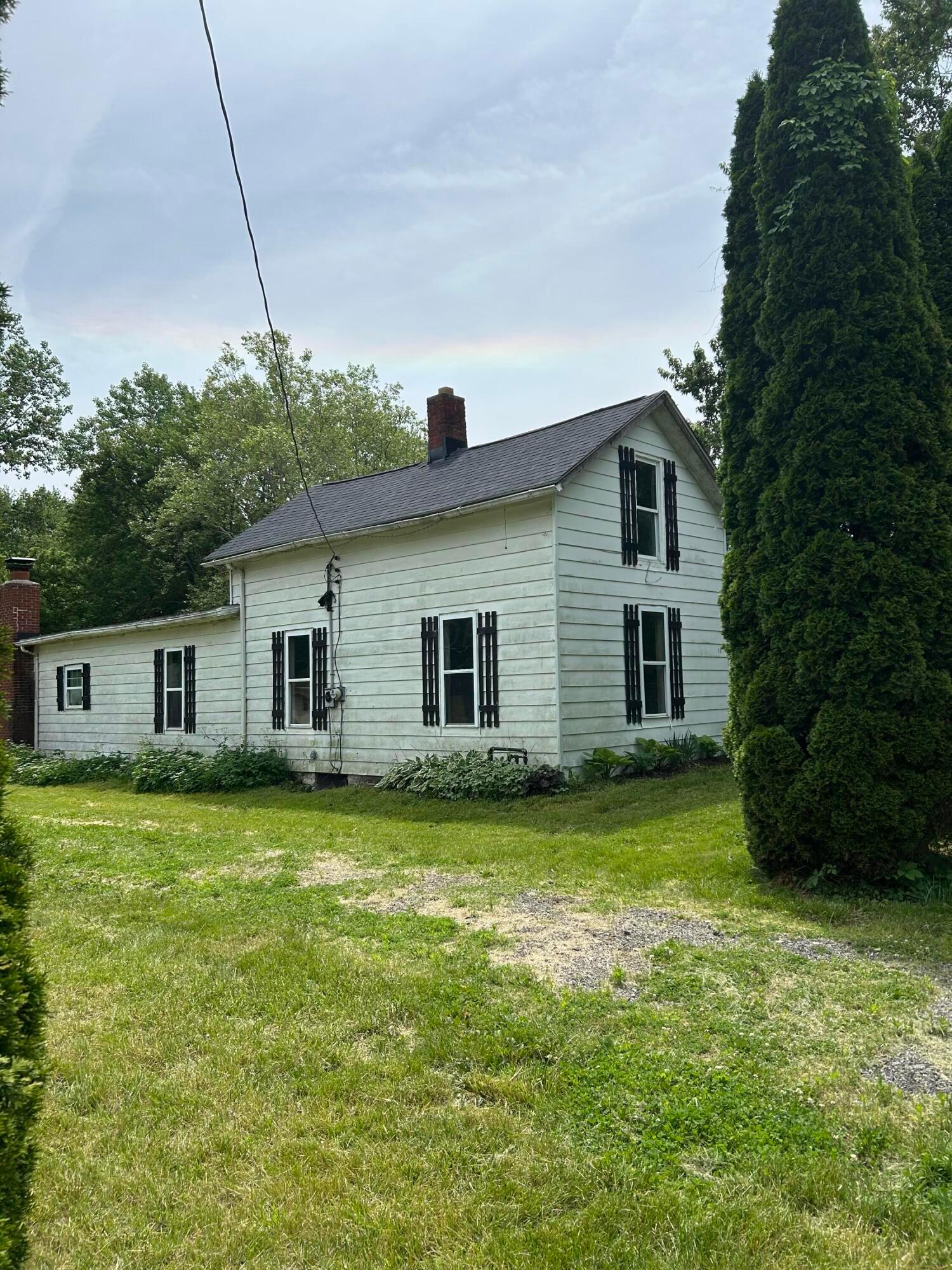 10 Smith Street Delaware, OH 43015 - Photo 2 of 3