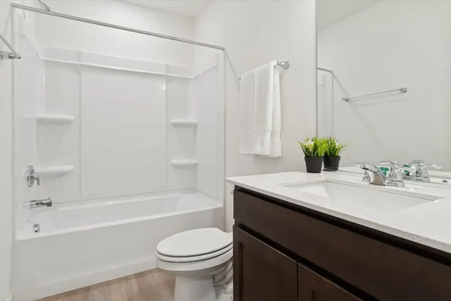 $3,200 | 24507 West Kroll Drive, Plainfield, IL 60585