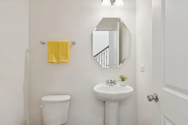 $3,200 | 24507 West Kroll Drive, Plainfield, IL 60585