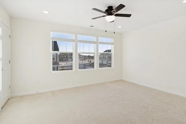 $3,200 | 24507 West Kroll Drive, Plainfield, IL 60585