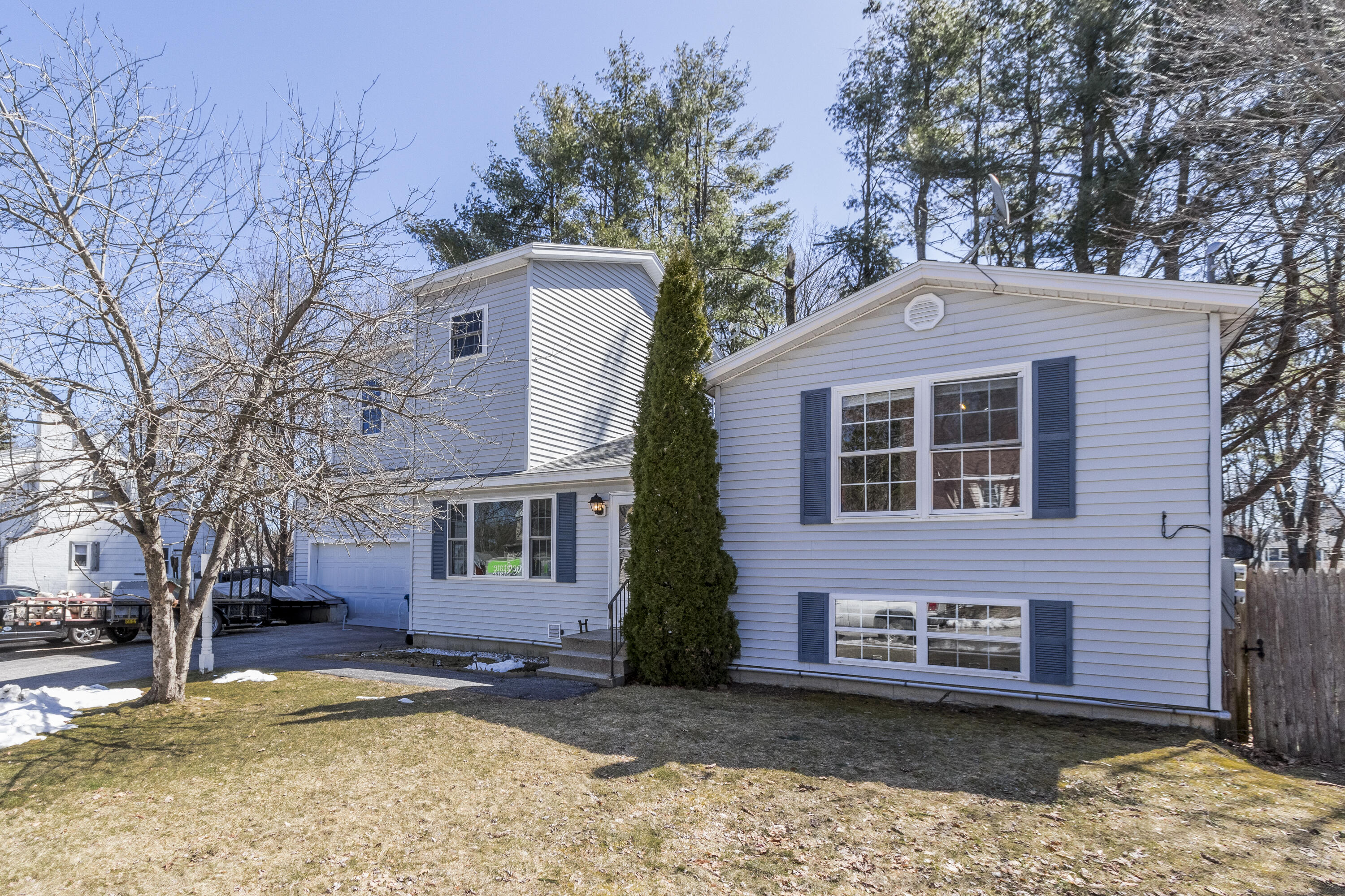 21 Stuart Street Portland, ME 04103 - Photo 3 of 88 20240408WH-71003