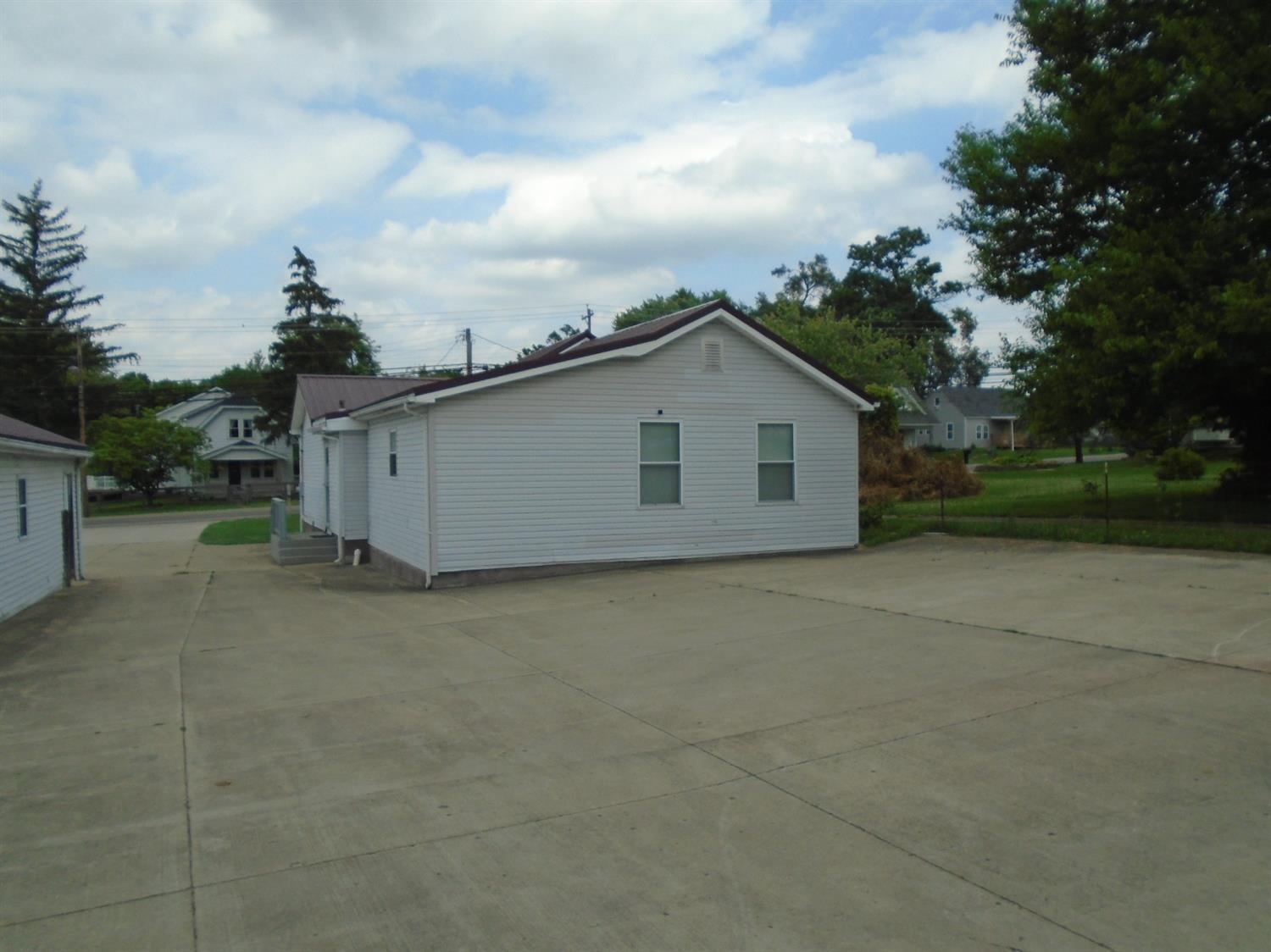 2839 Hamilton Mason Road Hamilton, OH 45011 - Photo 2 of 46 Gallery Image 2
