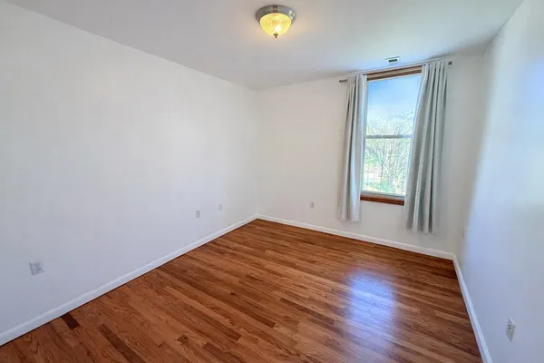 $3,850 | 14 Duer Place, Weehawken, NJ 07086