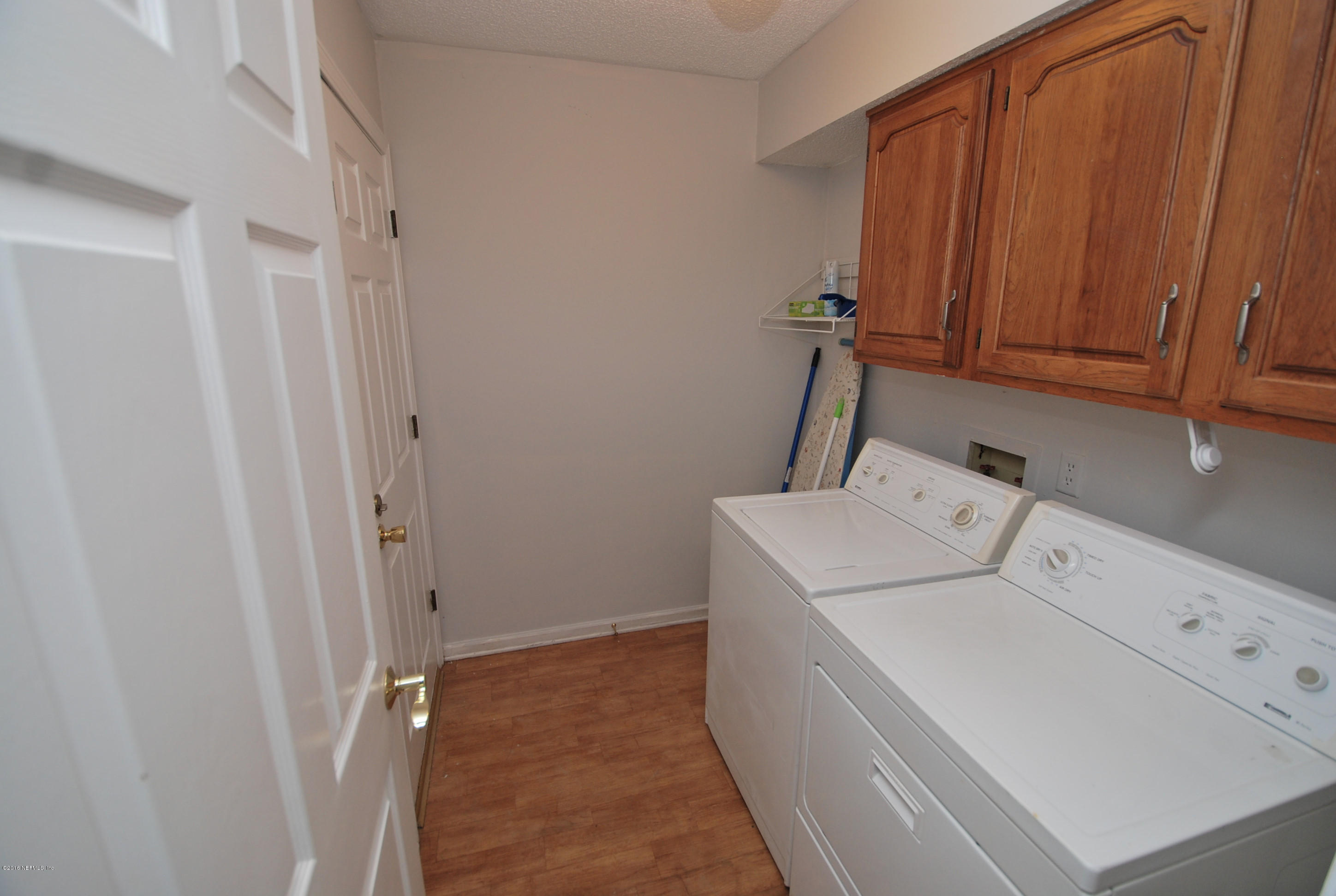 55581 Deer Run Road Callahan, FL 32011 - Photo 22 of 27 a utility room with dryer and washer