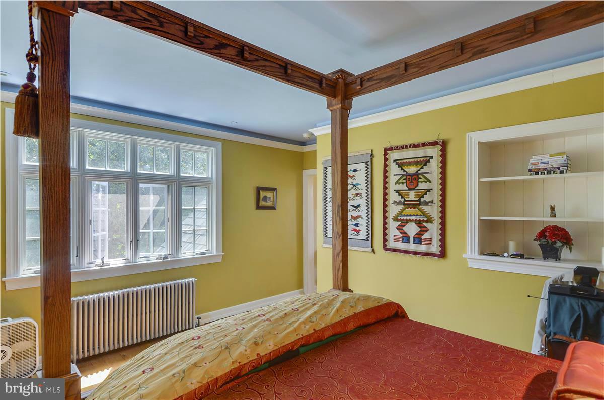18505 Crossview Road Boyds, MD 20841 - Photo 11 of 30 a bedroom with a bed and a window