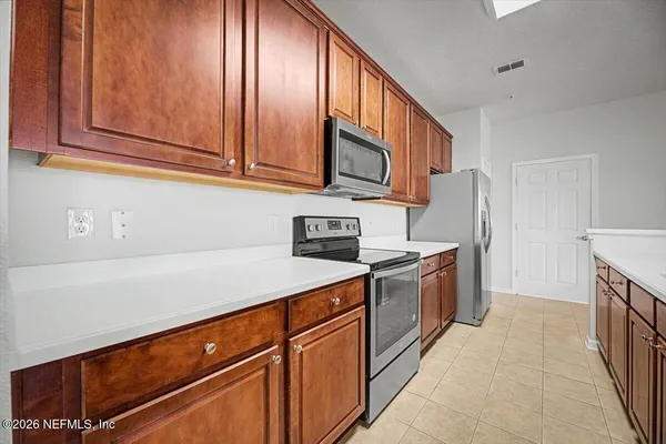 $1,900 | 13364 Beach Boulevard, Unit 539, Jacksonville, FL 32224