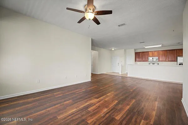 $1,900 | 13364 Beach Boulevard, Unit 539, Jacksonville, FL 32224