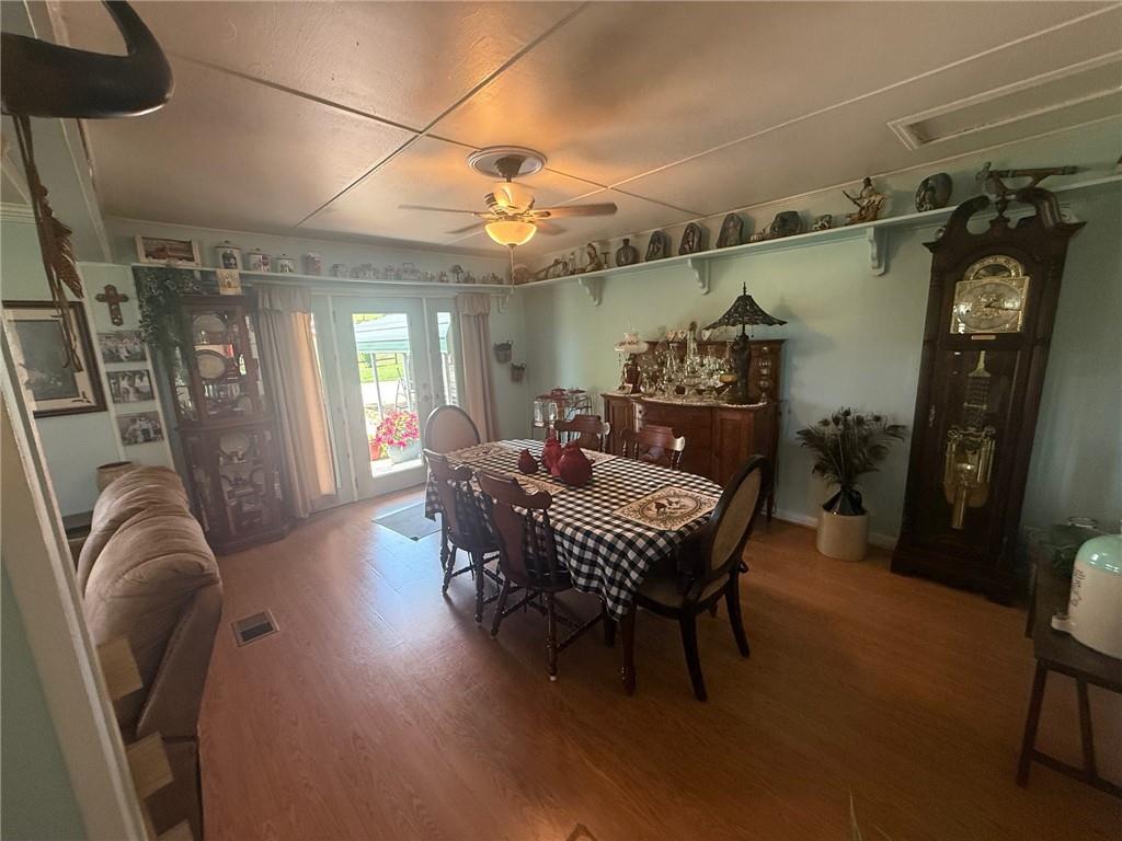 2705 Collard Valley Road Cedartown, GA 30125 - Photo 12 of 49 a dining room with furniture and window