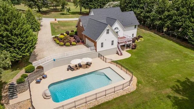 $779,900 | 380 Earles Fort Road, Landrum, SC 29356