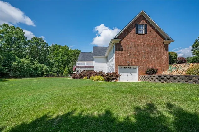 $779,900 | 380 Earles Fort Road, Landrum, SC 29356