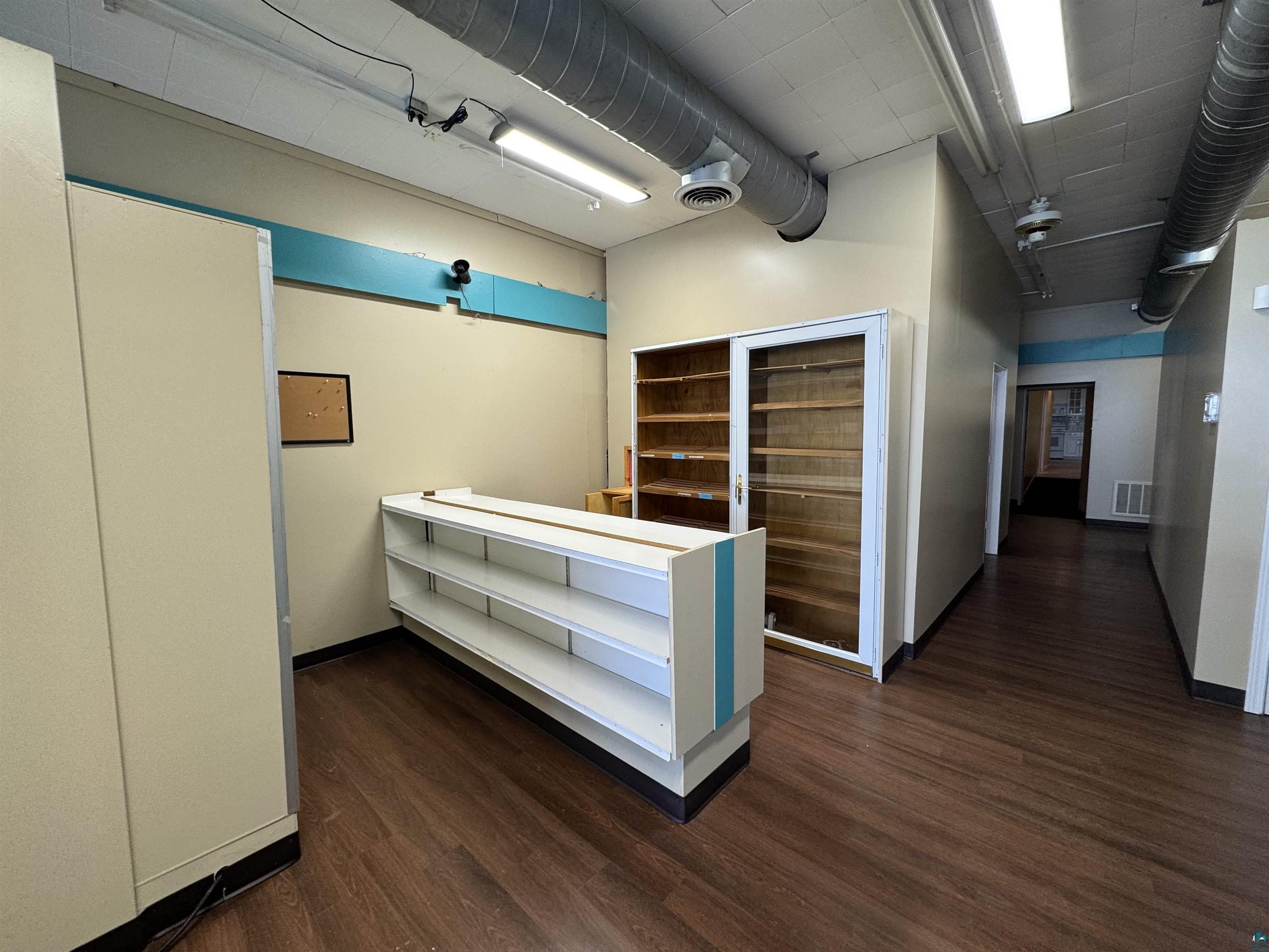 406 4th Street Moose Lake, MN 55767 - Photo 31 of 42 Humidor