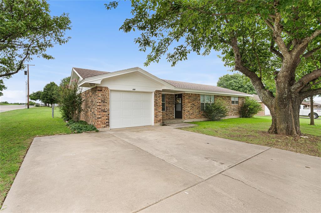 603 5th Street Muenster, TX 76252 - Photo 2 of 24