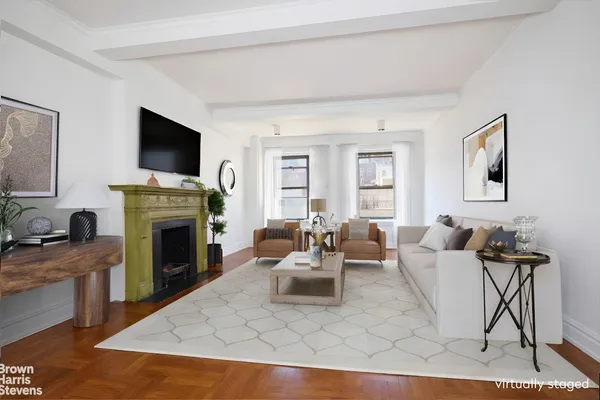 $1,950,000 | 135 East 74th Street, Unit 6A | Lenox Hill