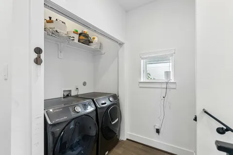 $449,000 | 212 Pheasant Street, Houston, TX 77018