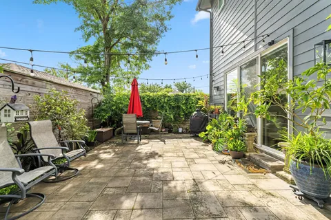 $449,000 | 212 Pheasant Street, Houston, TX 77018