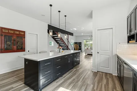 $449,000 | 212 Pheasant Street, Houston, TX 77018