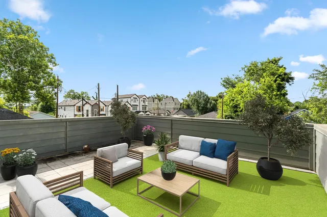 $449,000 | 212 Pheasant Street, Houston, TX 77018