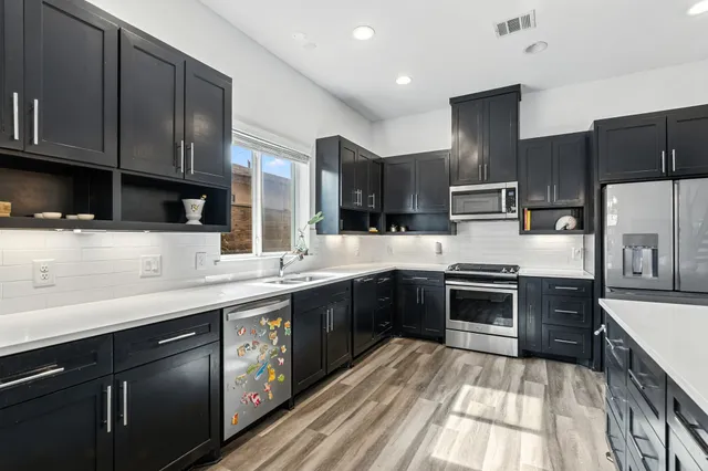 $449,000 | 212 Pheasant Street, Houston, TX 77018