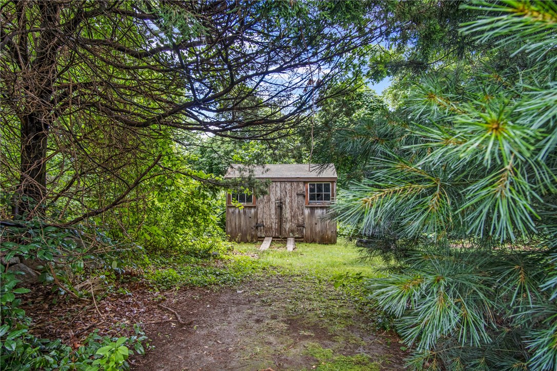 535 Lake Road Tiverton, RI 02878 - Photo 13 of 17