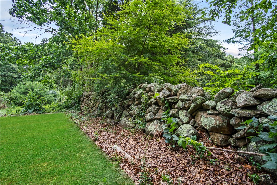535 Lake Road Tiverton, RI 02878 - Photo 16 of 17