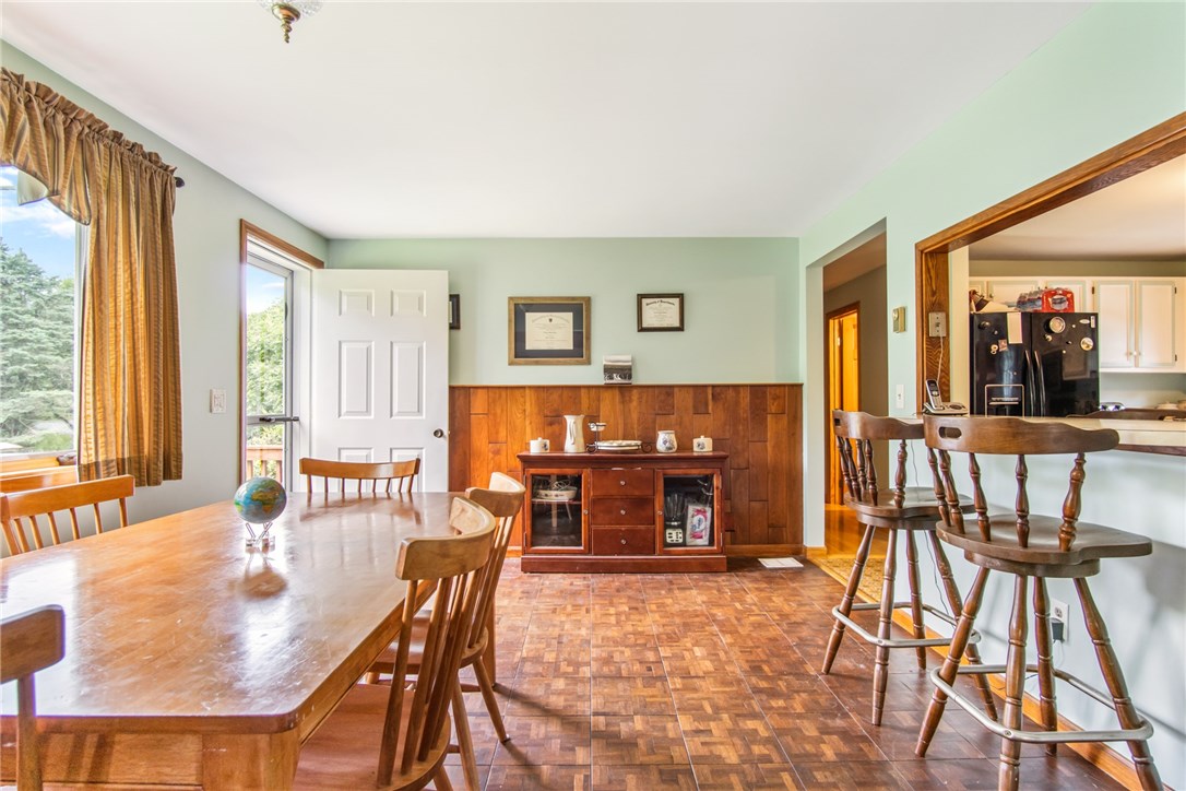 535 Lake Road Tiverton, RI 02878 - Photo 7 of 17