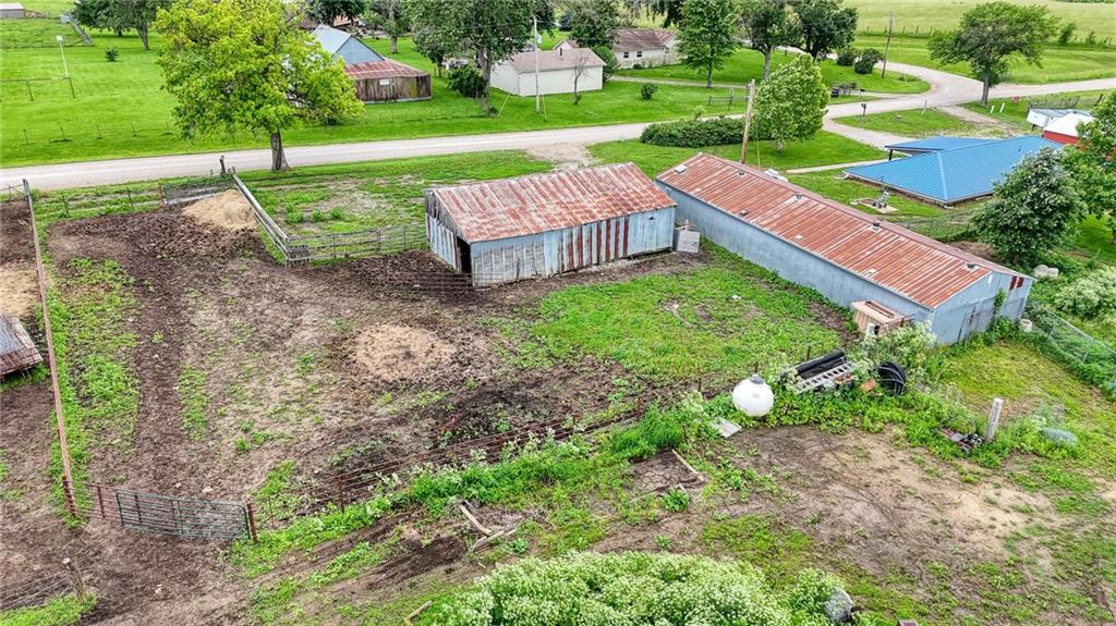 1679 Southwest 800th Road Holden, MO 64040 - Photo 26 of 40