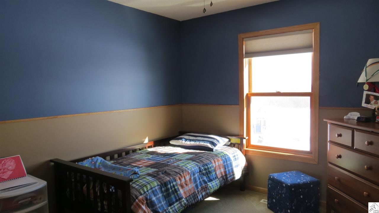 362 Ikola Road Esko, MN 55733 - Photo 16 of 20 Upstairs bedroom