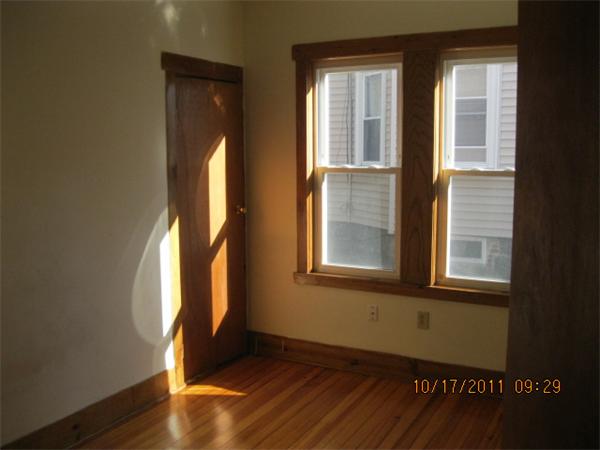 48 Ridgewood Street, Unit 1 Boston, MA 02122 - Photo 5 of 8 Gallery Image 5